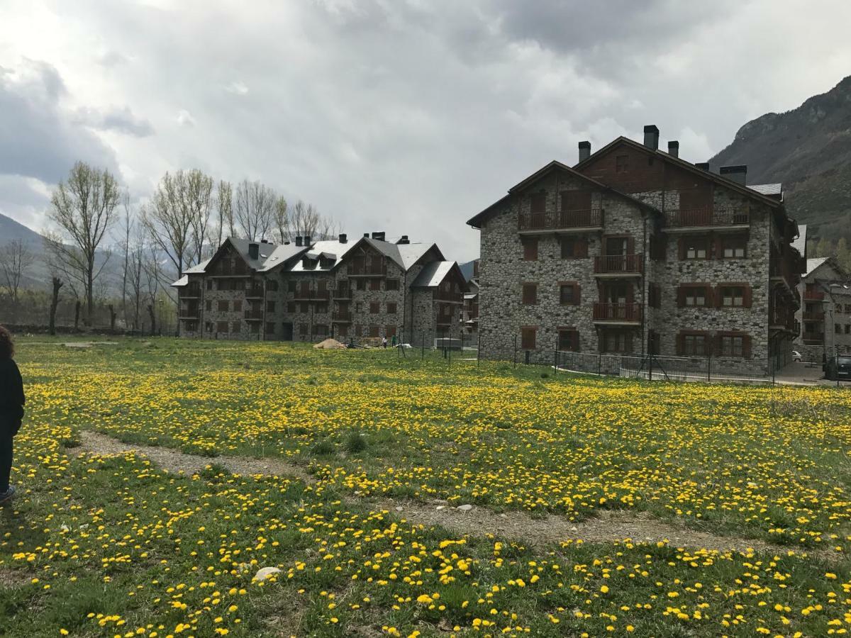 Apartamento En Бенаске Екстер'єр фото