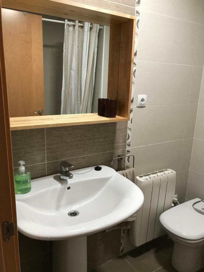 Apartamento En Бенаске Екстер'єр фото